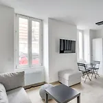 Le Fonctionnel A Paris